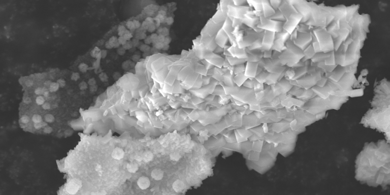 Микрофотографии цеолитов, полученные по новым российским технологиям для оценки эффективности нефтепереработки