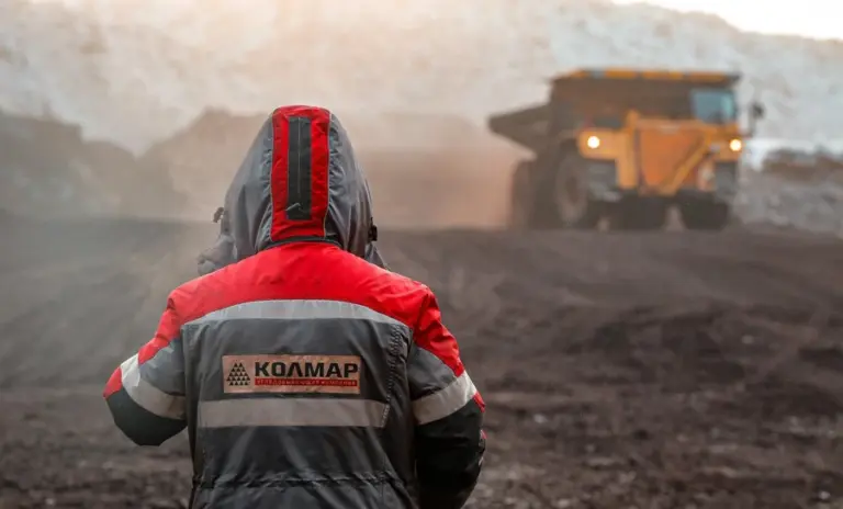Колмар предлагает внедрить более точные методы геологоразведки для повышения достоверности оценки запасов угля и снижения затрат на доразведку месторождений в Южно-Якутском угольном бассейне.