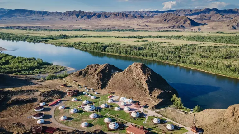 Запрет на добычу россыпного золота в Тыве до 2033 года для защиты рек, источников и экологии региона.