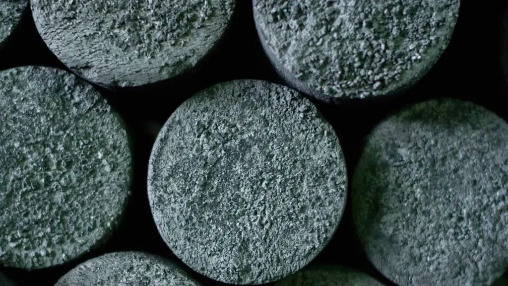 Графит рекордной чистоты месторождения Сарытоган в Казахстане для аккумуляторов и высокотехнологичных производств