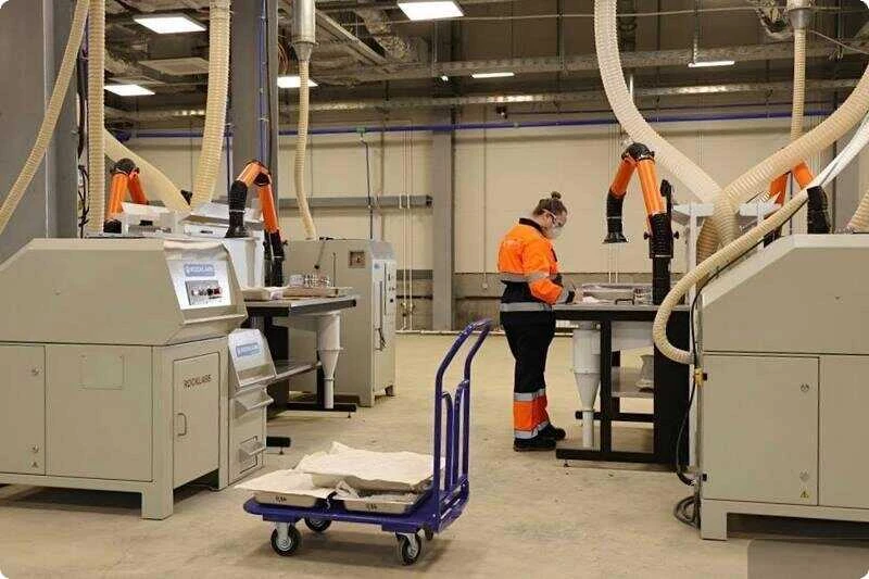 Запуск лабораторного комплекса МинералЛаб в Краснотурьинске для ускорения геологоразведки и анализа полезных ископаемых на Урале