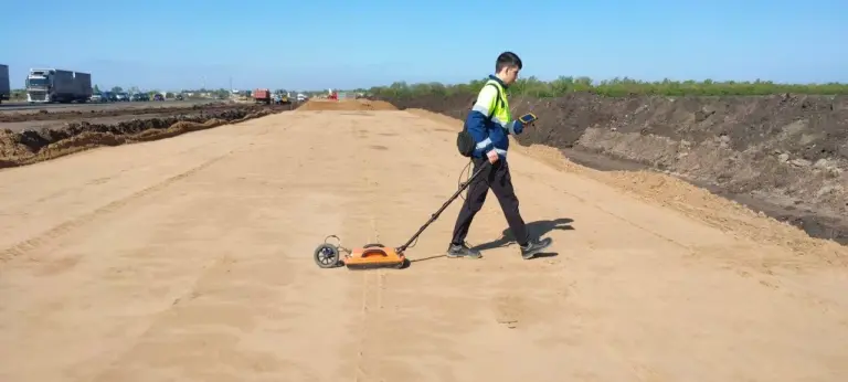 Георадарное влияние дорожного полотна по ГОСТ Р 72316-2025 — неразрушающий контроль качества дорог