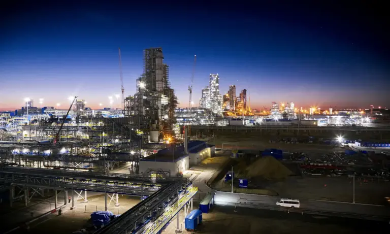 Обложка (httpswww.invest.amurobl.ruamur regionhistoryamurskiy gazopererabatyvayushchiy zavod)