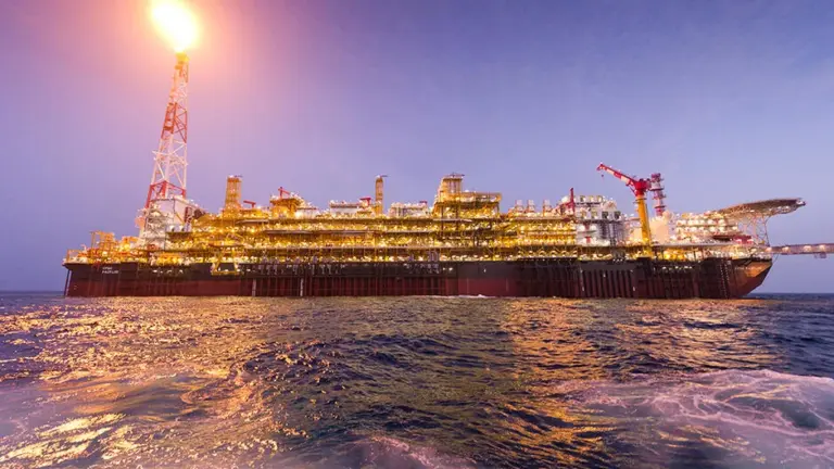 Обложка 1 (ПАСКАЛЬ ЛОРАН totalenergies)