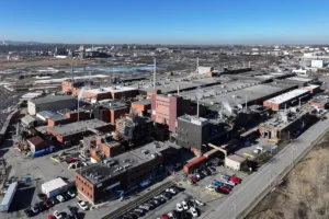 Медеплавильный завод Horne Smelter компании Glencore в Квебеке, Канада