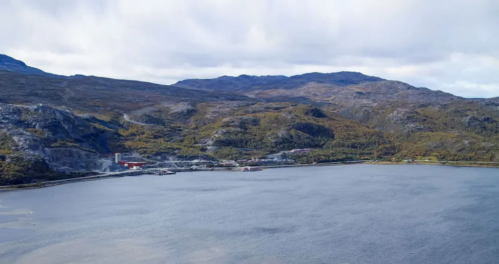 Подземный рудник медного проекта Nussir в северной Норвегии