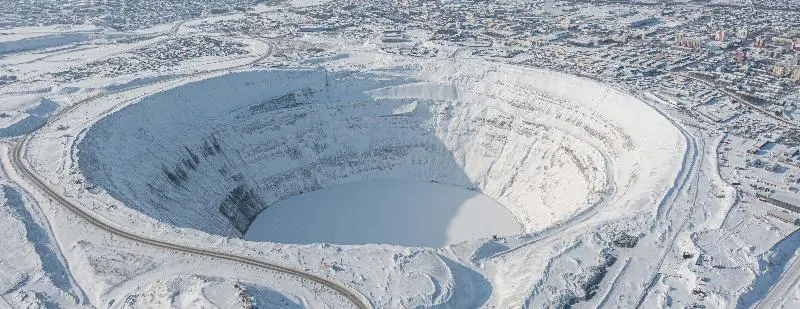 Подземные выработки рудника «Айхал» и проект нового рудника «Мир-Глубокий»