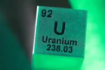 Обнаружение Саудовской Аравией 110 миллионов тонн урановой руды с редкоземельными элементами в районе Медины для развития атомной энергетики