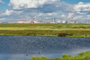 Запуск промышленной добычи ЛУКОЙЛом на Командиршорской группе месторождений в Ненецком автономном округе с новой установкой подготовки нефти