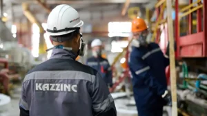 Переговоры Glencore о продаже контрольной доли в казахстанском Казцинке инвестору Шахмурату Муталипу